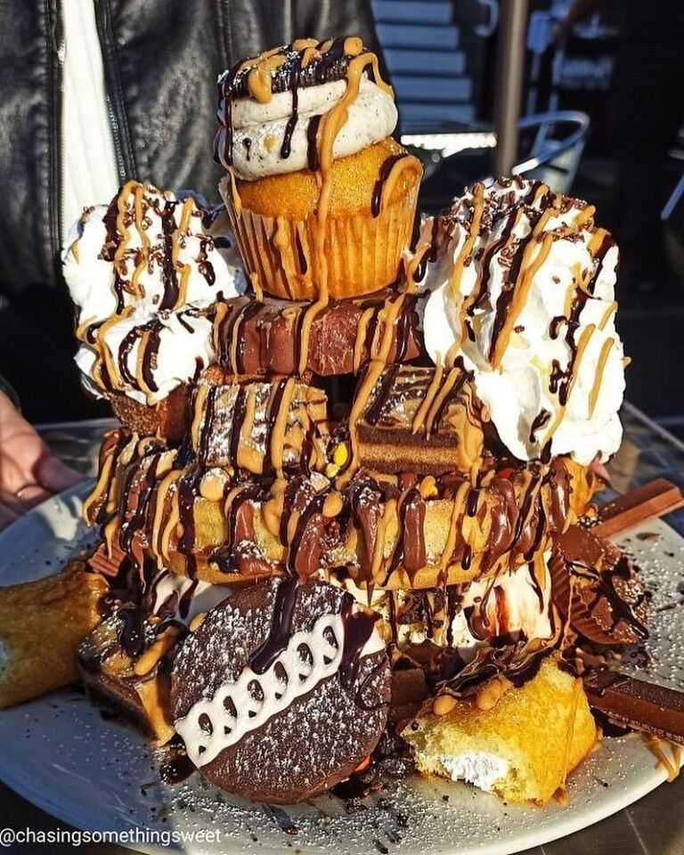 Elm Street Diner Waffle Chocolate Dreams 768x960