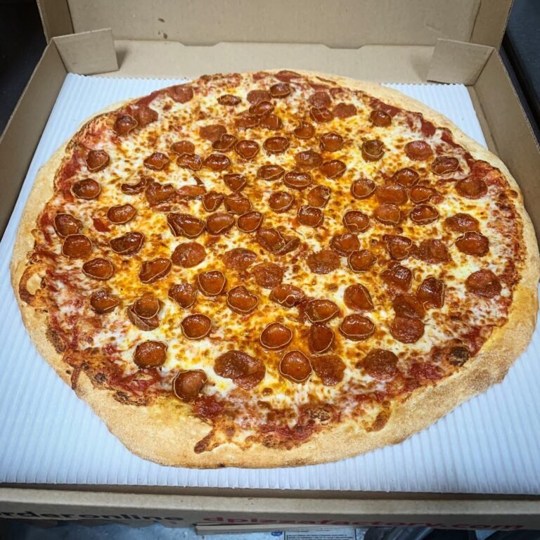 Detroit Pizza Factory Full Pie 768x768