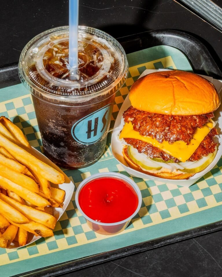 Harlem Shake Burger Meal 768x960